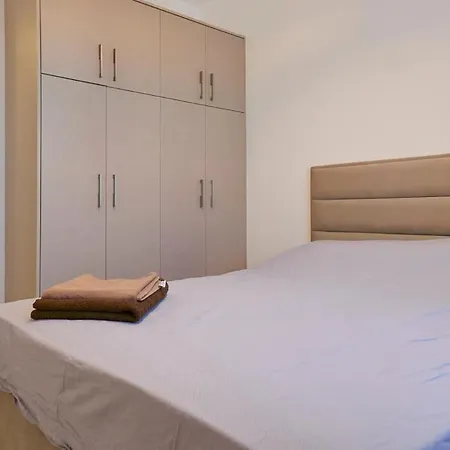 Brand New 2br With View And Pool